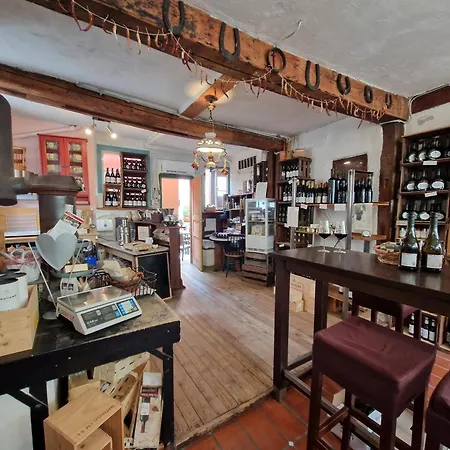 Laurentius Boutique-hotel & Restaurant 3*