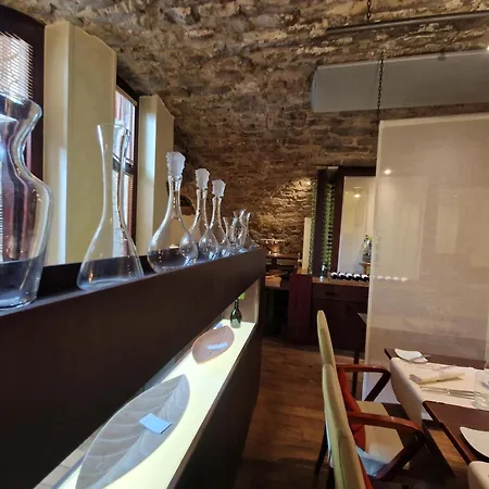 Laurentius Boutique-hotel & Restaurant 3*