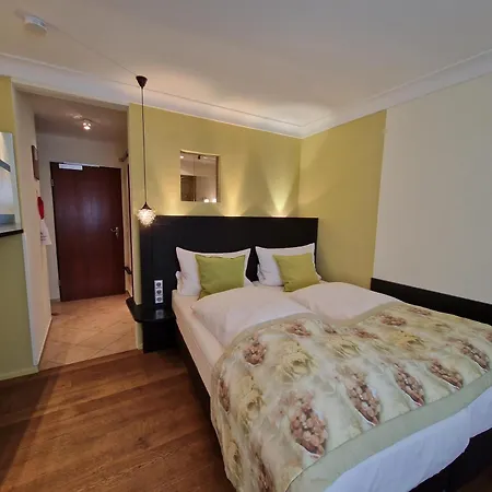 Laurentius Boutique-hotel & Restaurant 3* Weikersheim