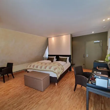 Laurentius Boutique-hotel & Restaurant 3* Weikersheim